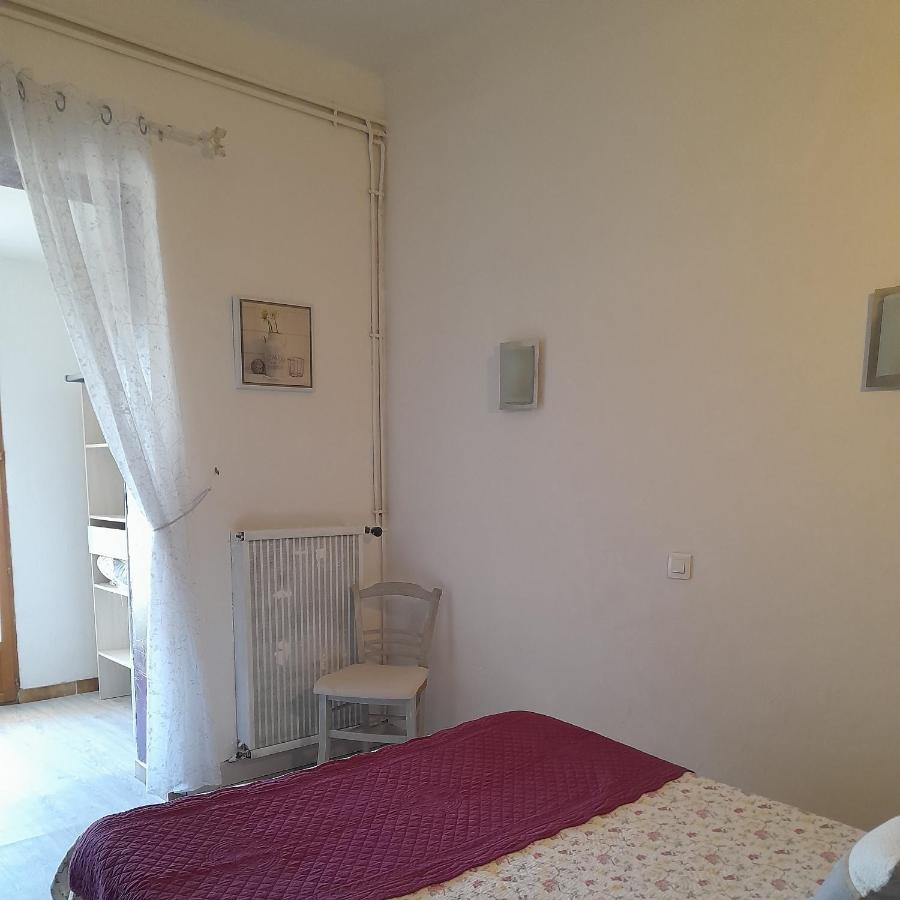 Hotel Font De Lauro Saumane-de-Vaucluse Zewnętrze zdjęcie