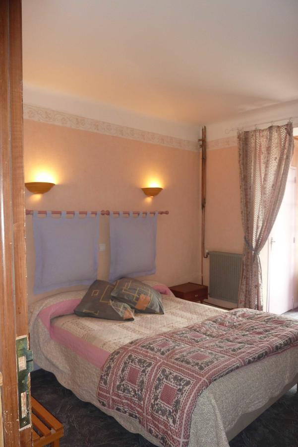 Hotel Font De Lauro Saumane-de-Vaucluse Zewnętrze zdjęcie