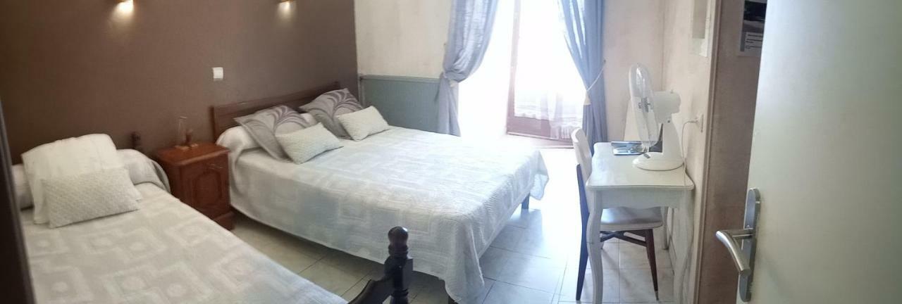 Hotel Font De Lauro Saumane-de-Vaucluse Zewnętrze zdjęcie