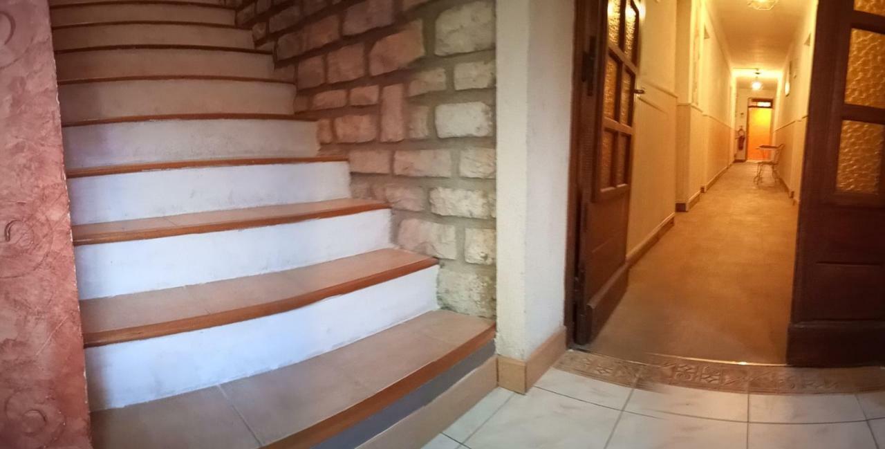 Hotel Font De Lauro Saumane-de-Vaucluse Zewnętrze zdjęcie